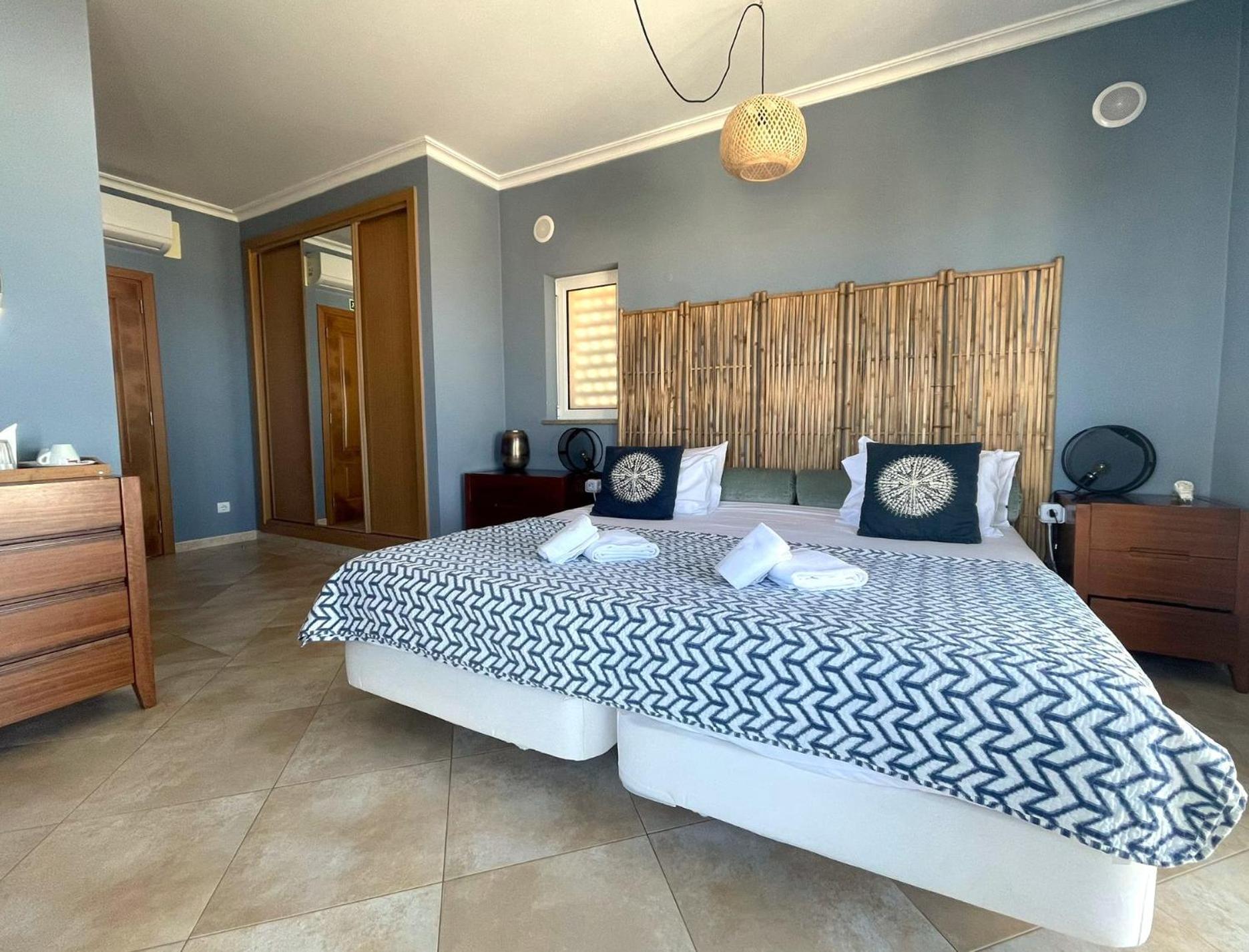 Arrifana Destination Suites Aljezur Esterno foto