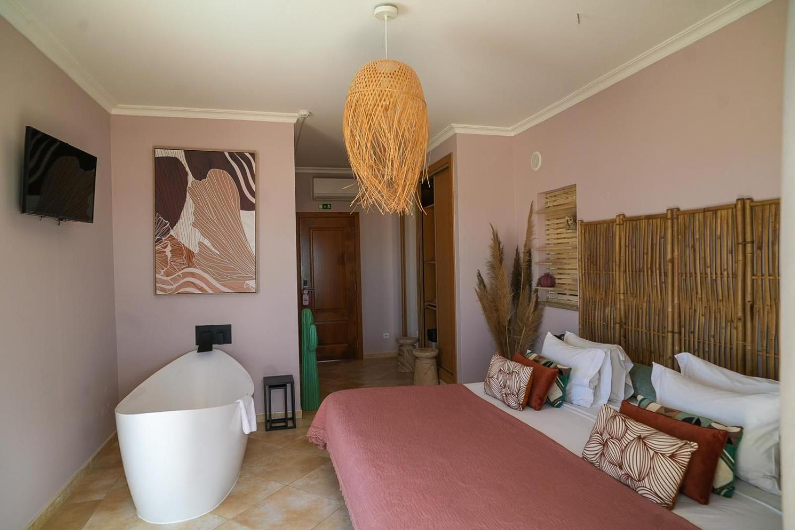Arrifana Destination Suites Aljezur Esterno foto