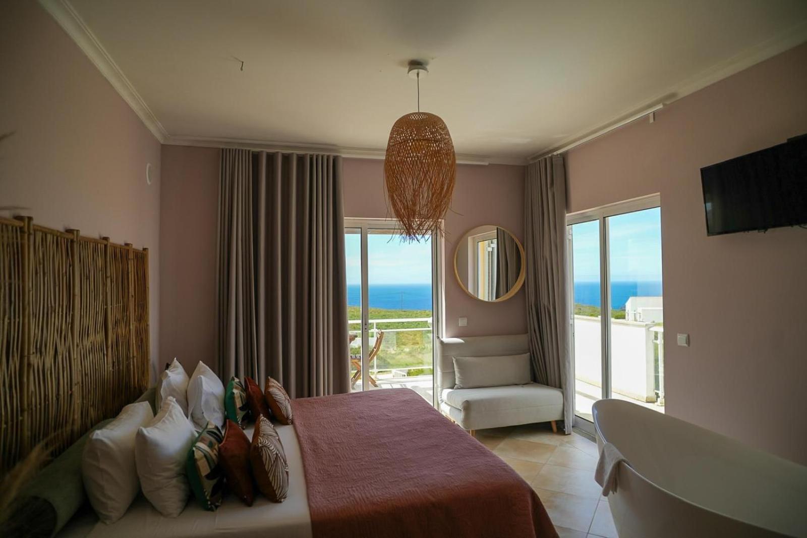 Arrifana Destination Suites Aljezur Esterno foto
