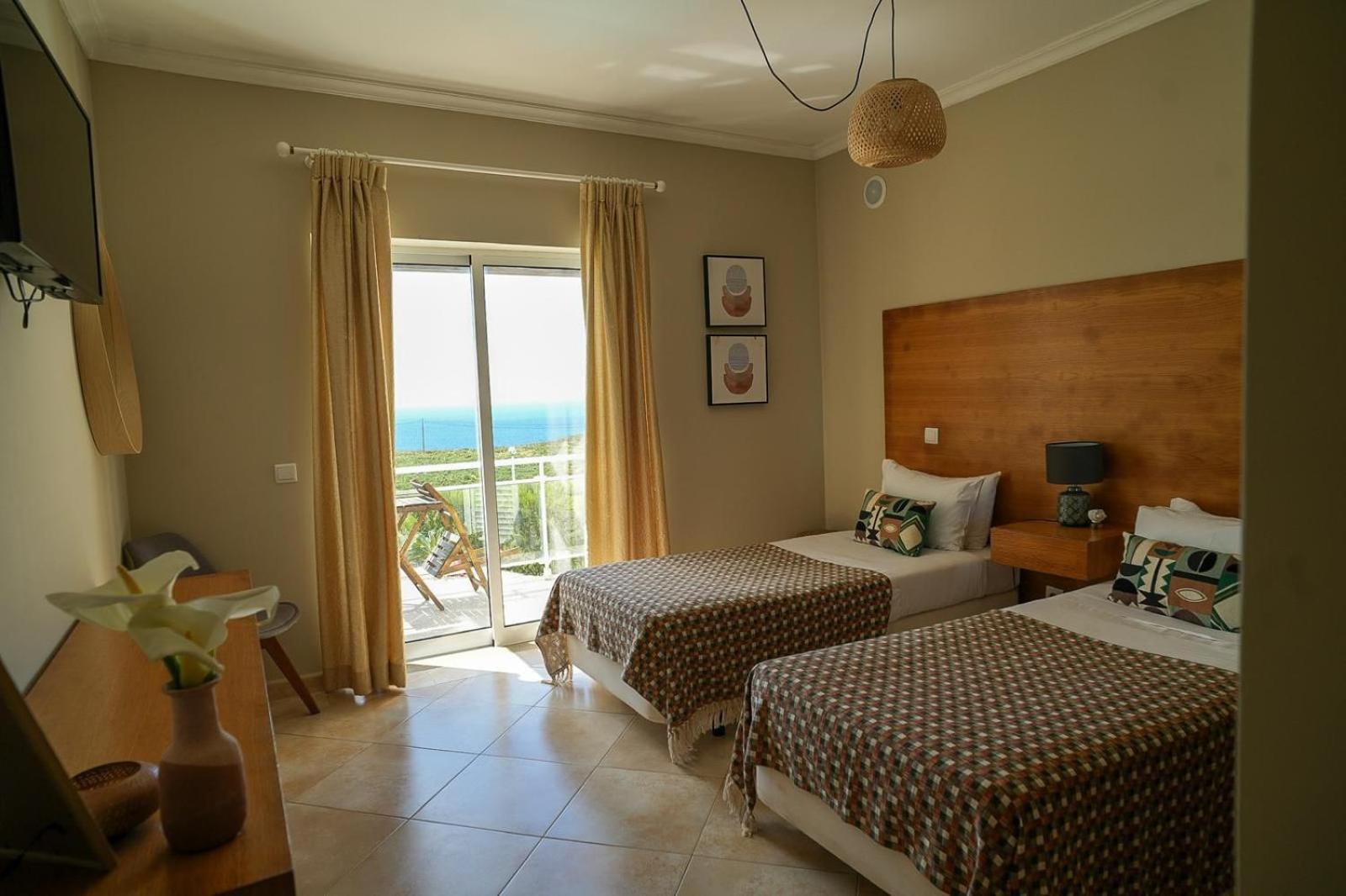 Arrifana Destination Suites Aljezur Esterno foto